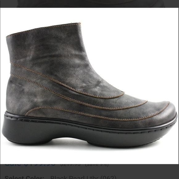 naot tellin boots